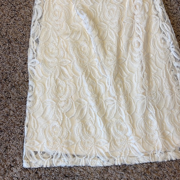 White lace women’s dress with slip size large - Picture 2 of 4